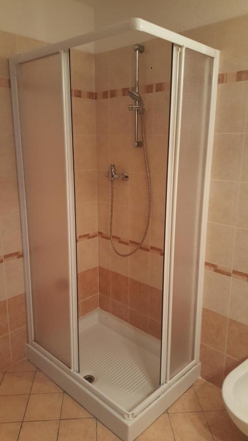 La Tour Apartment Gignod Ngoại thất bức ảnh